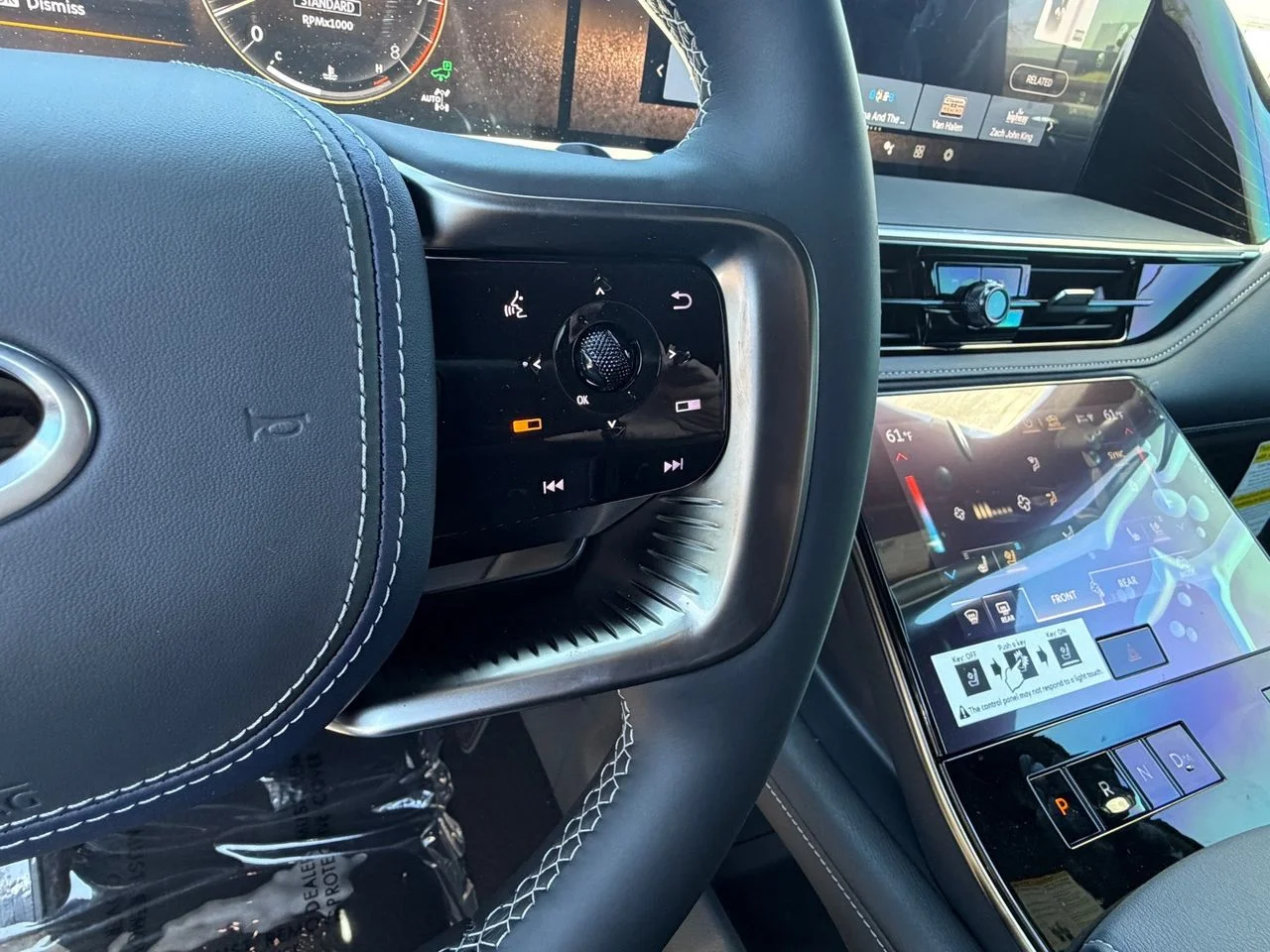 New 2027 2T DYNAMIC META INFINITI Sport 4WD image 22