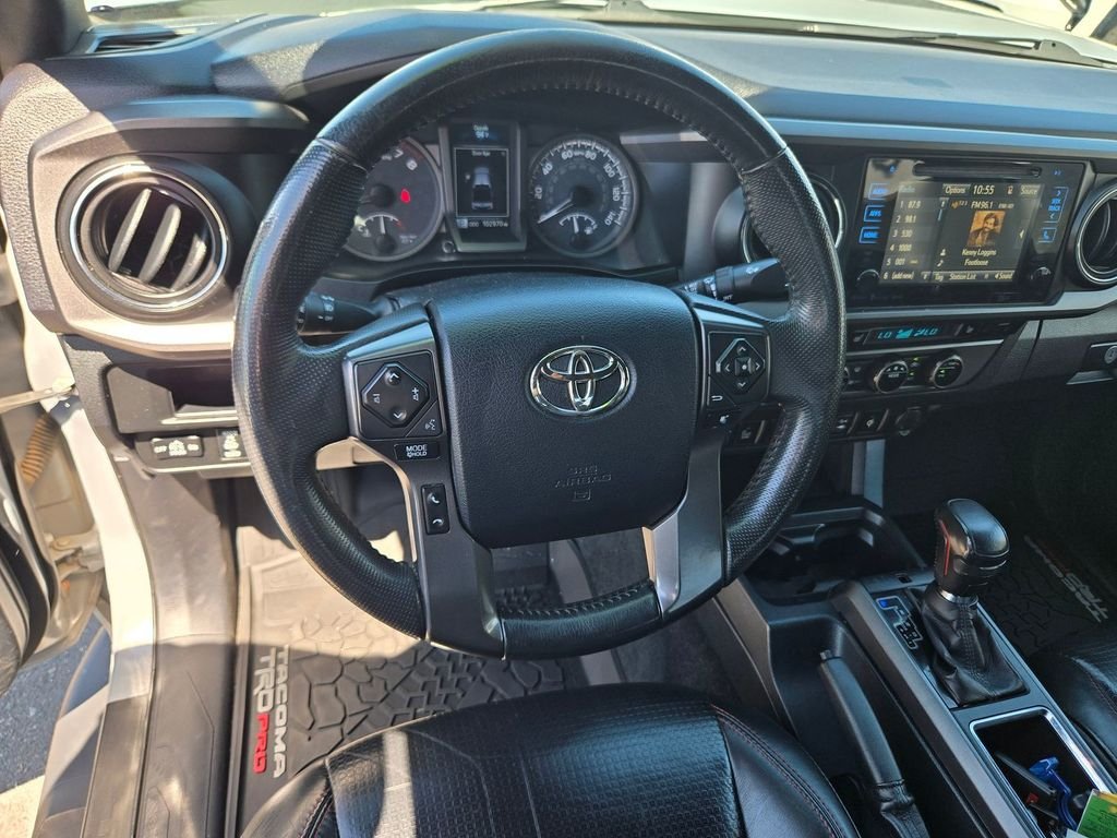Used 2017  Toyota TRD Pro image 6
