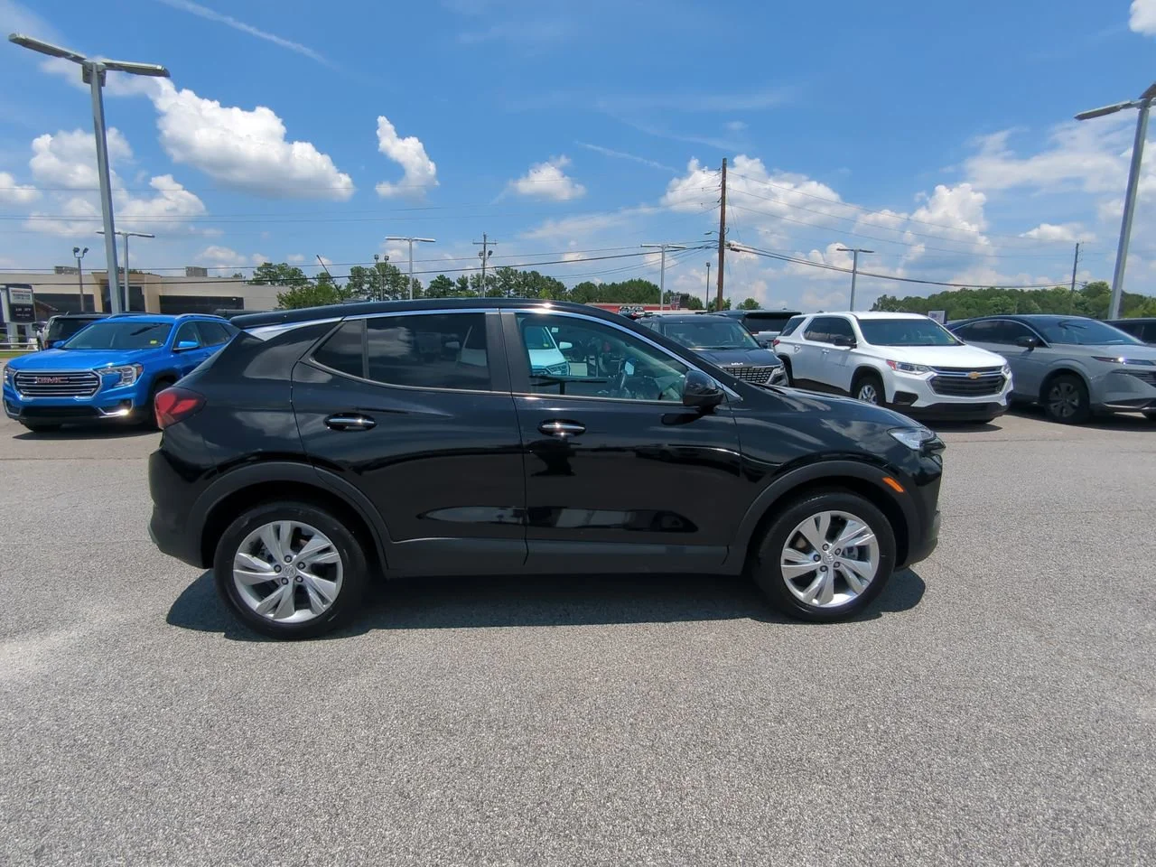 2025 Buick Encore GX Preferred - Photo 3