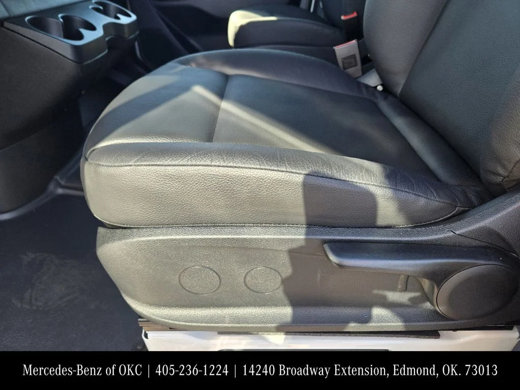Used 2025 White Mercedes-Benz Cargo 170 WB image 24