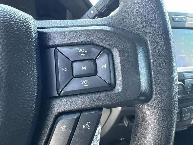Used 2021 Oxford White Ford XLT image 23