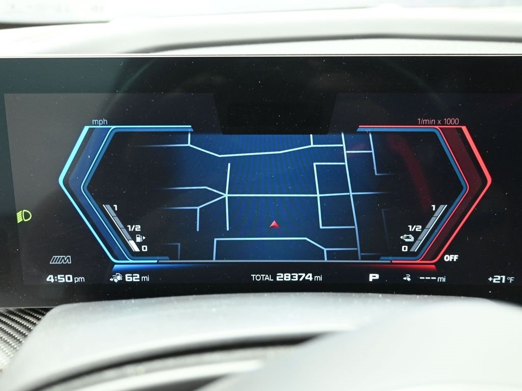 2023 BMW XM - Image 14