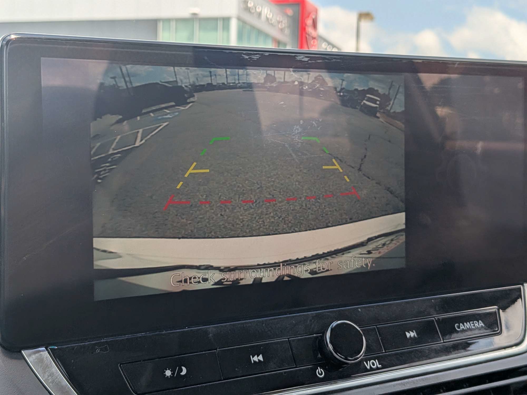 Used 2024 White Nissan 2.5 SV image 19