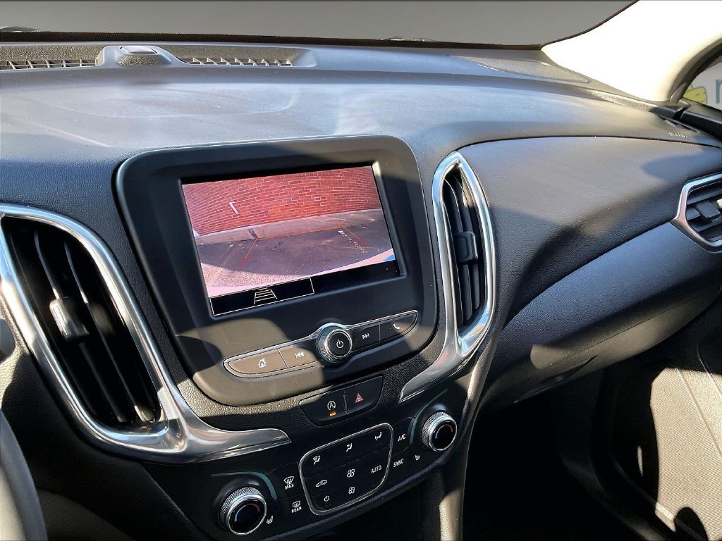 Used 2024 White Chevrolet LT image 19
