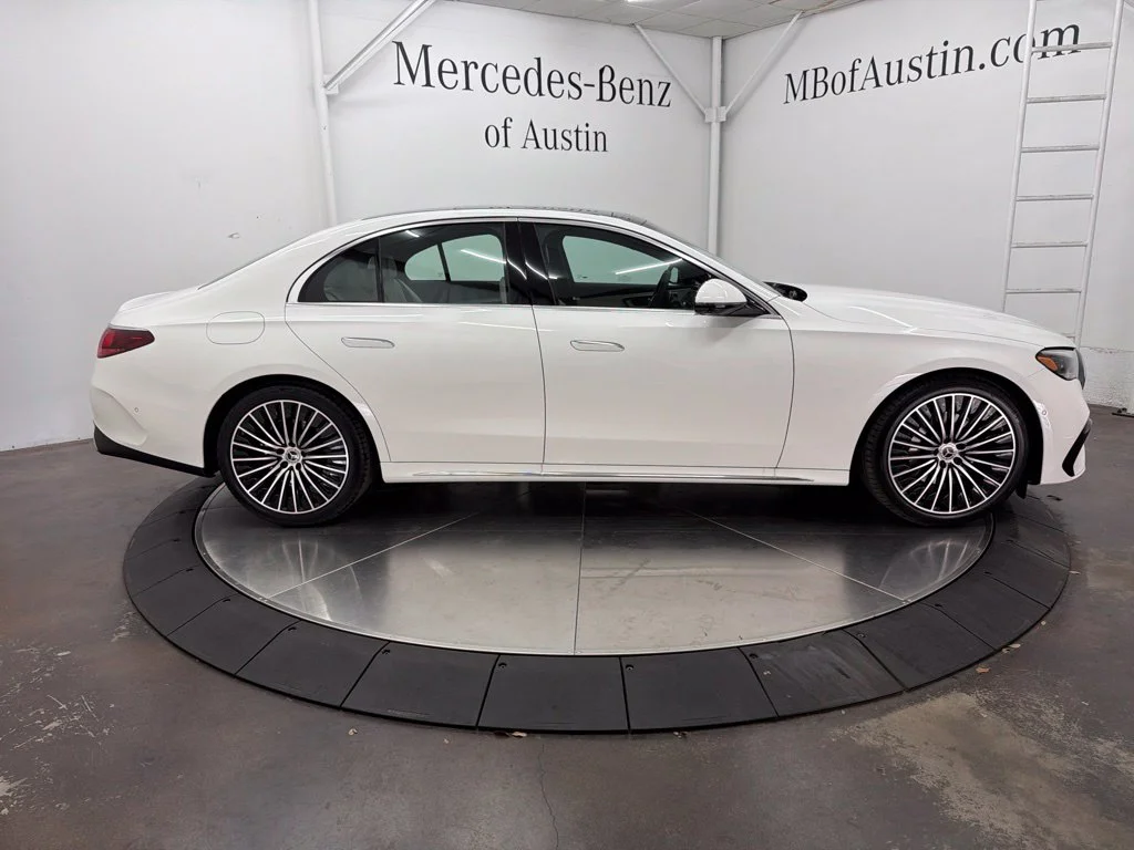 New 2027 White Mercedes-Benz E 350 image 8