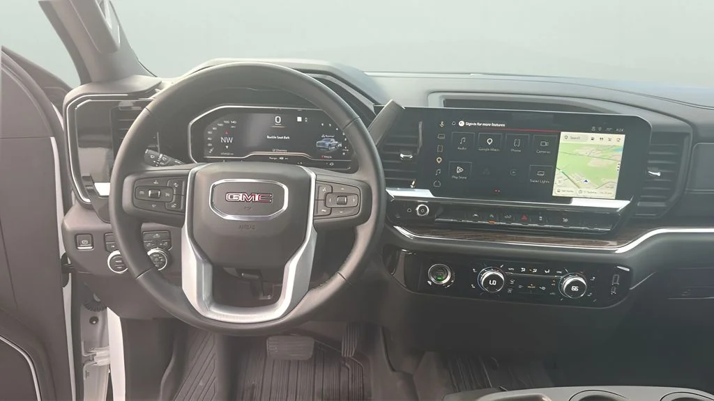Used 2023 White GMC Elevation image 14