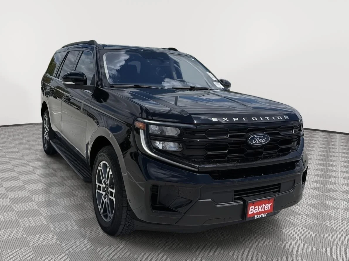 2025 Ford Expedition Active 4x4's photo