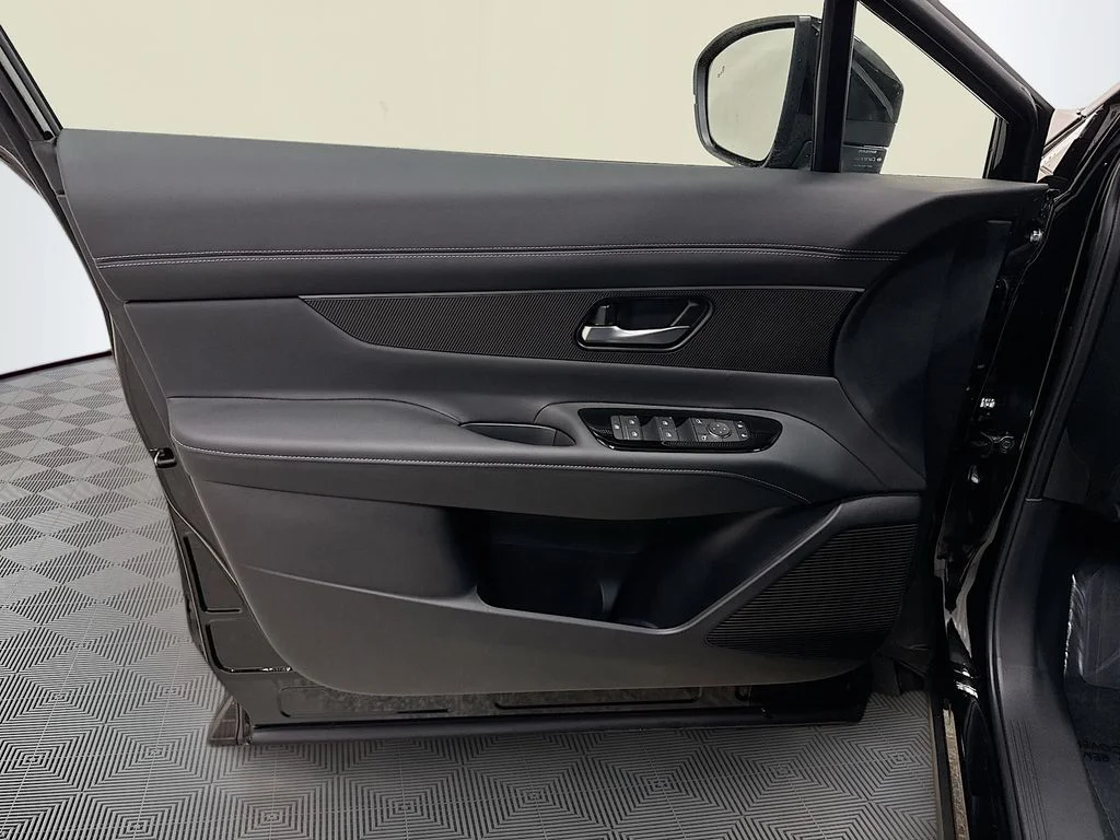 2025 Nissan Murano SV - Photo 21