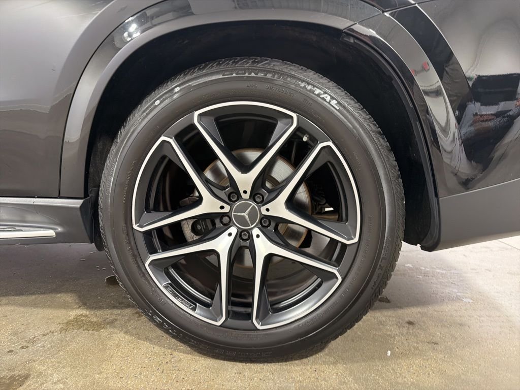 Used 2022  Mercedes-Benz GLE 53 AMG® image 30