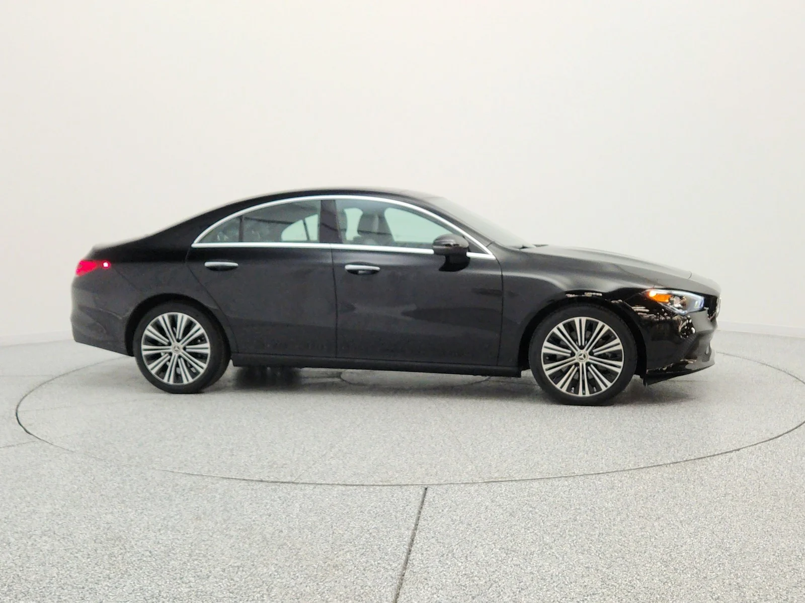 Used 2023 Night Black Mercedes-Benz CLA 250 Coupe image 4
