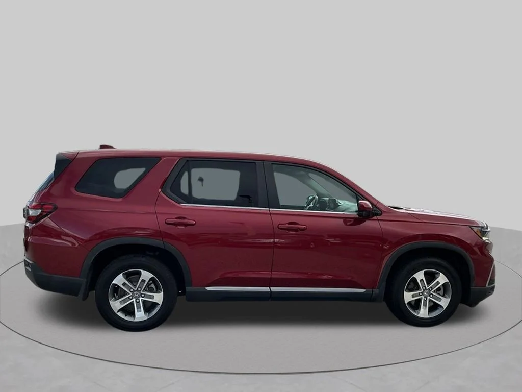 Used 2024 Red Honda EX-L image 13