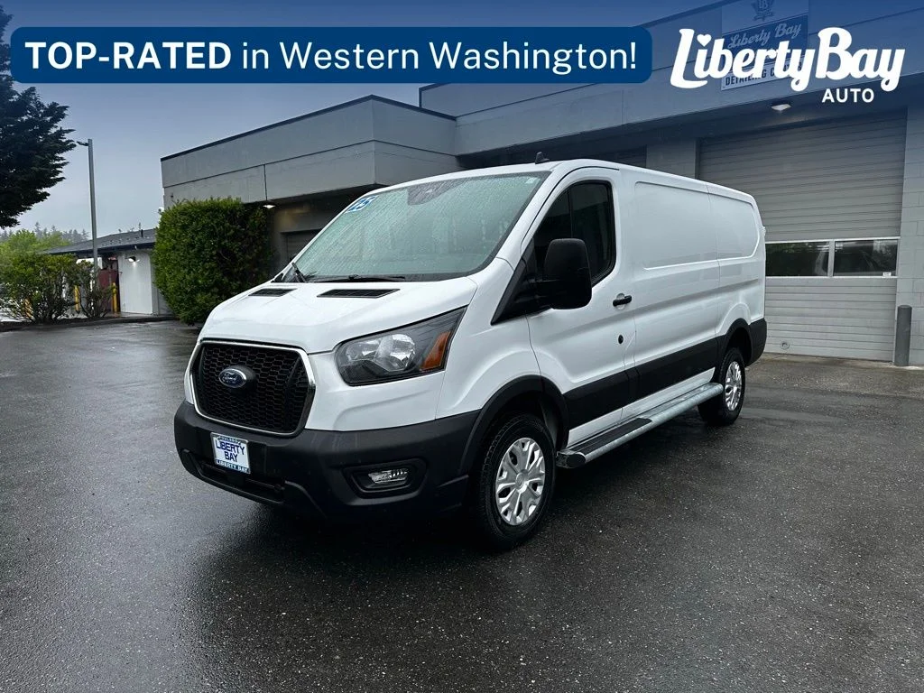 Used 2025 White Ford Base image 17