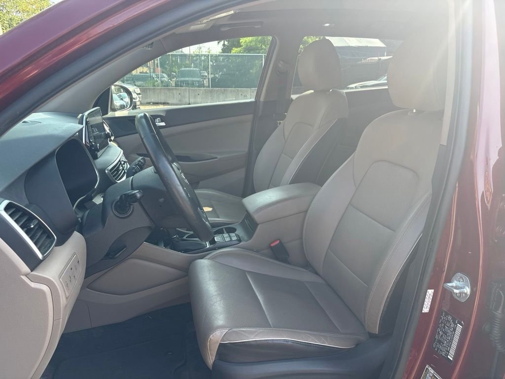 Used 2020 Red Hyundai Ultimate image 10