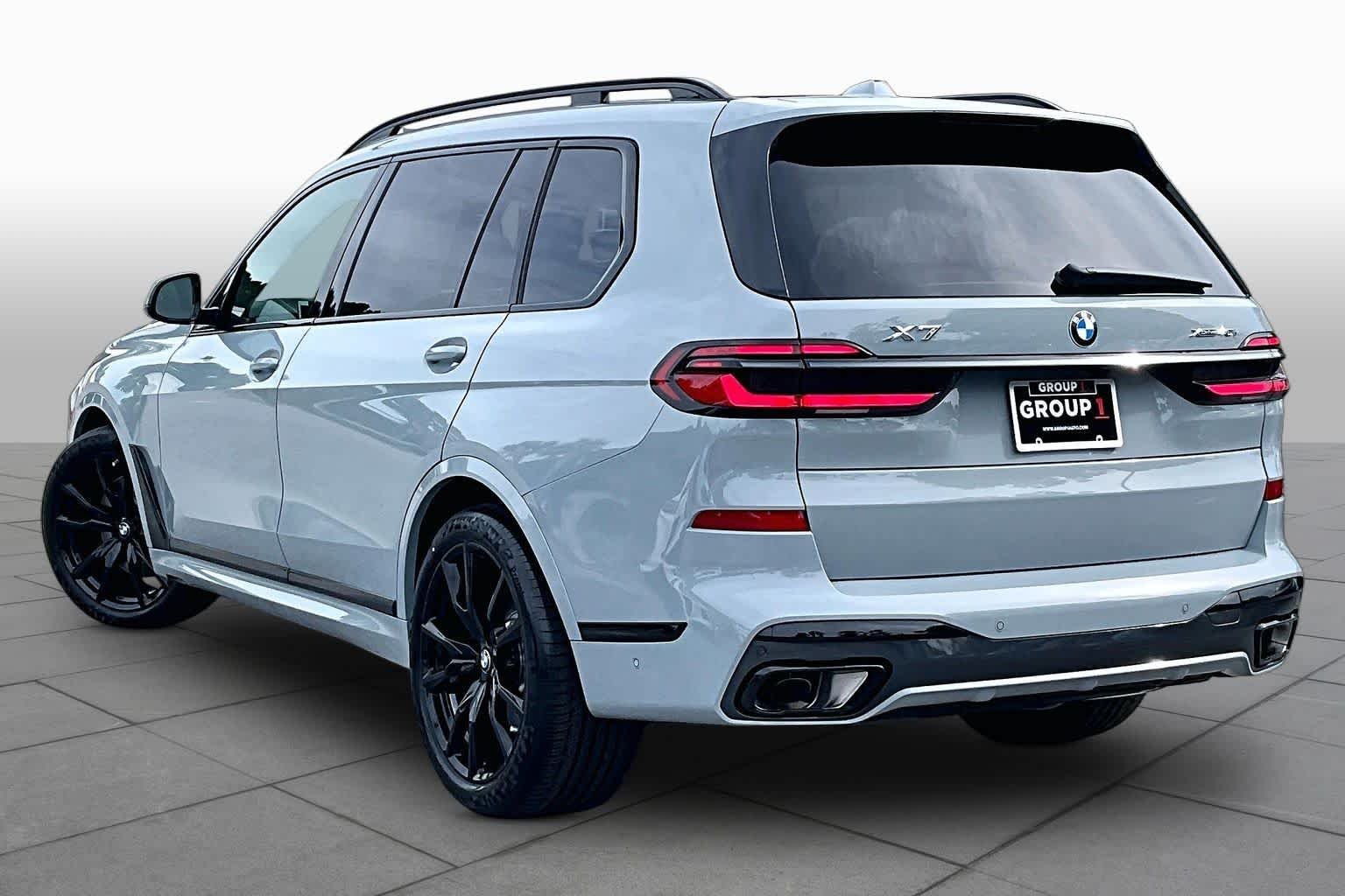 New 2027 Brooklyn Grey Metallic BMW xDrive40i image 12