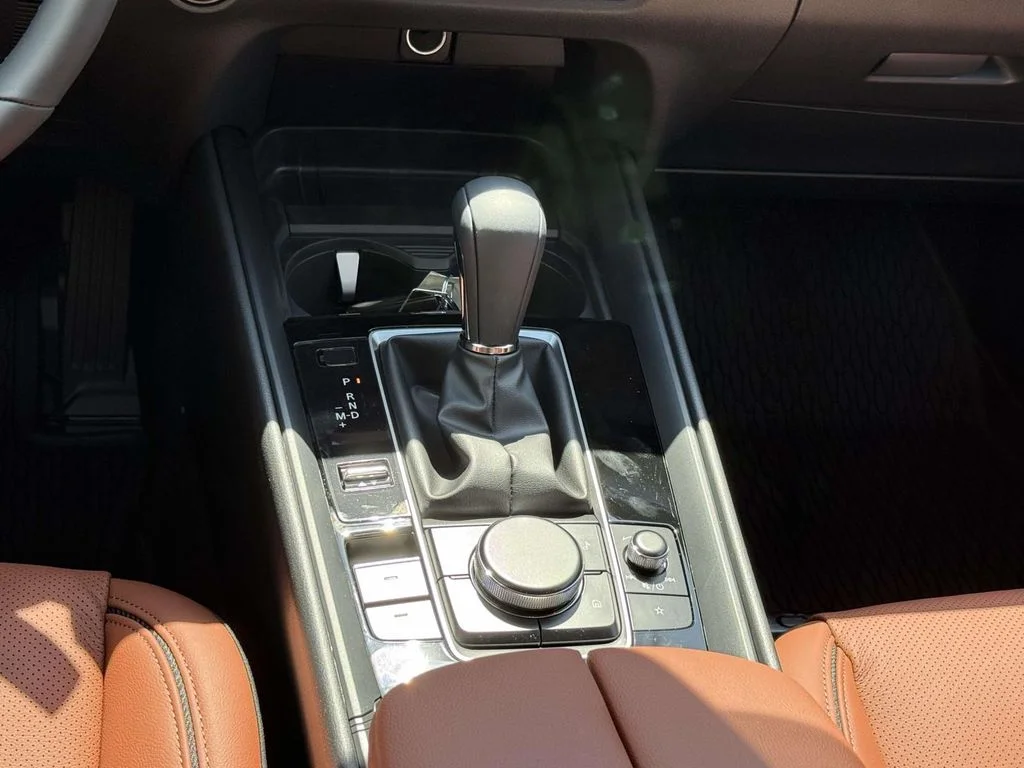 New 2026 Sand Metallic Mazda 2.5 Turbo Meridian Edition image 22