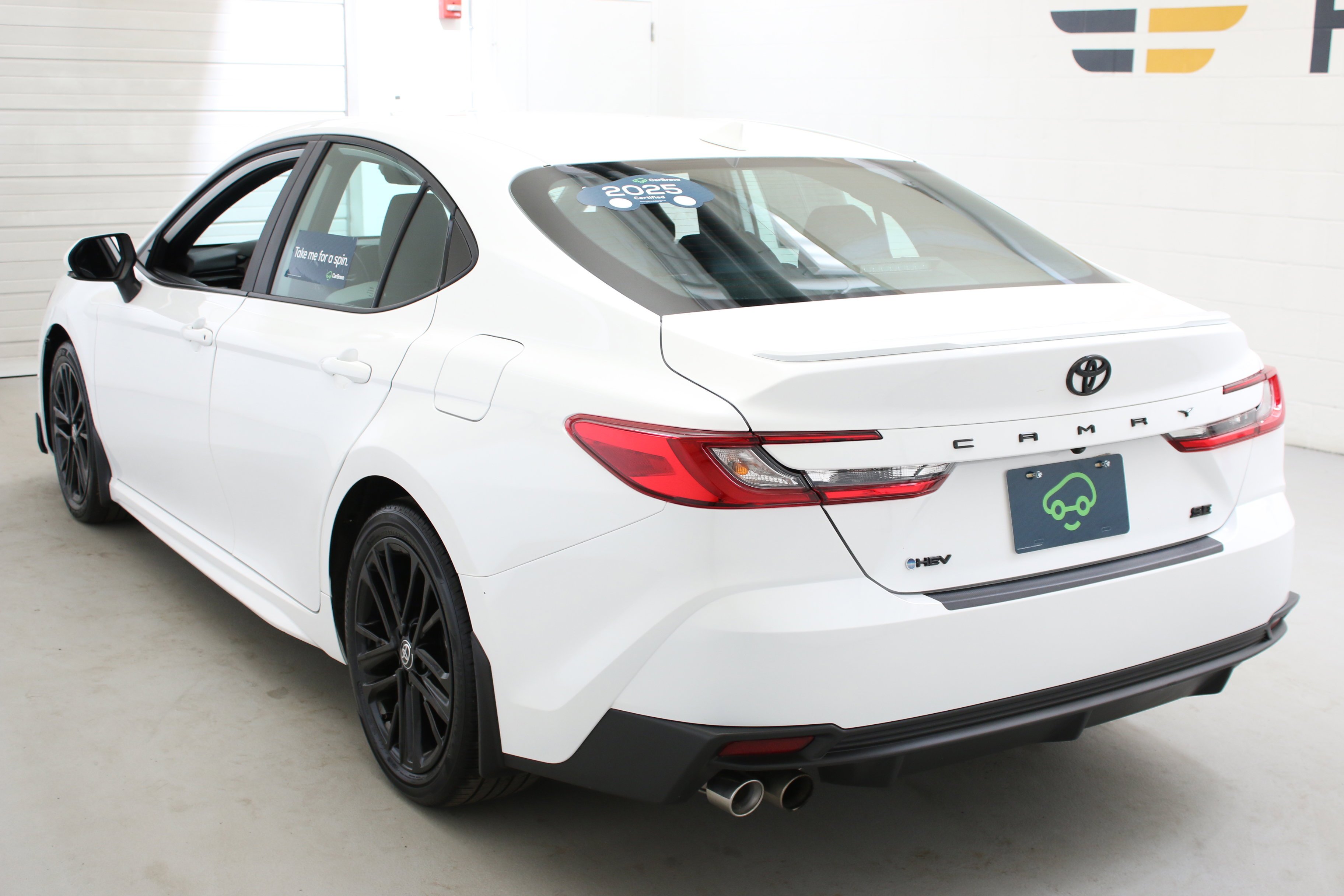 Used 2025 White Toyota SE image 4