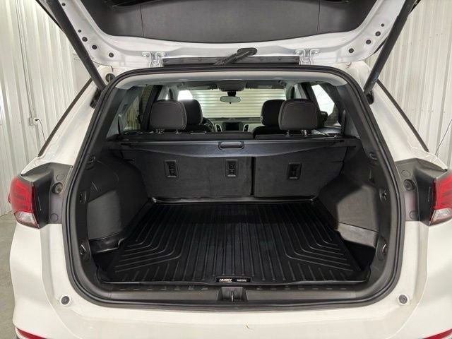 Used 2023 White Chevrolet LT image 13