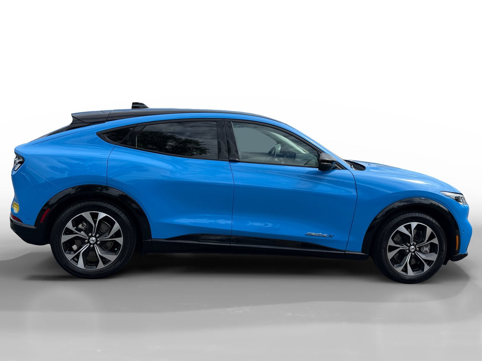 Used 2022 Grabber Blue Metallic Ford Premium image 6