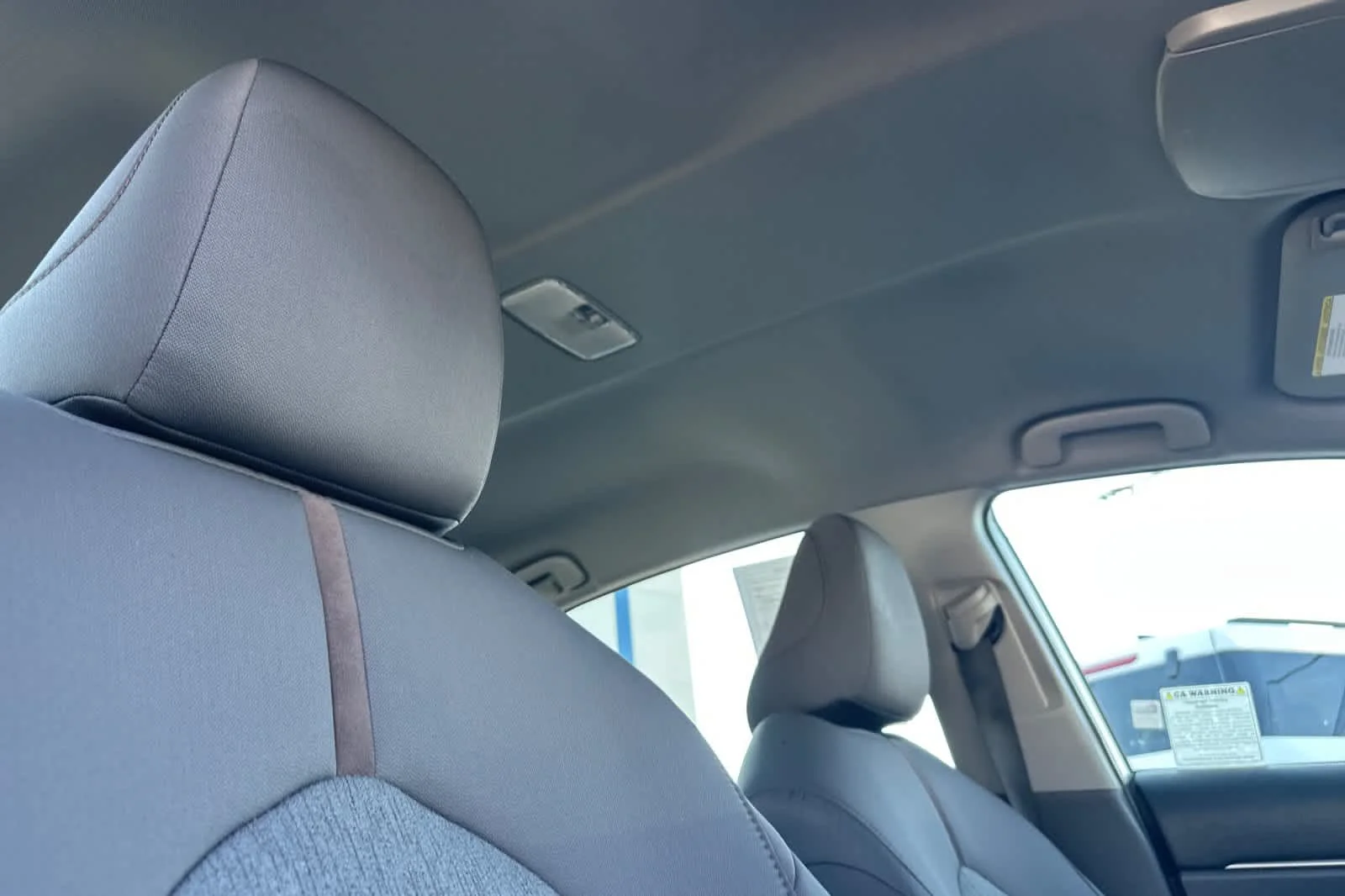 Used 2020 Super White Toyota LE image 17