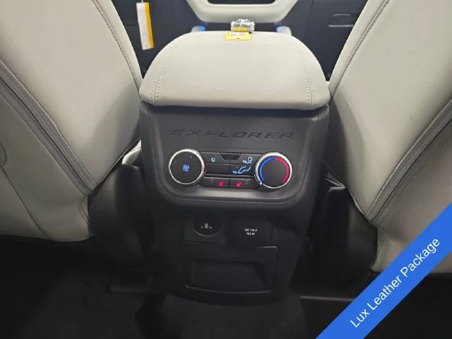 New 2026 Agate Black Metallic Ford Platinum™ image 16
