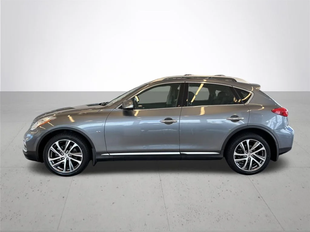 Used 2016 Gray INFINITI Base image 11