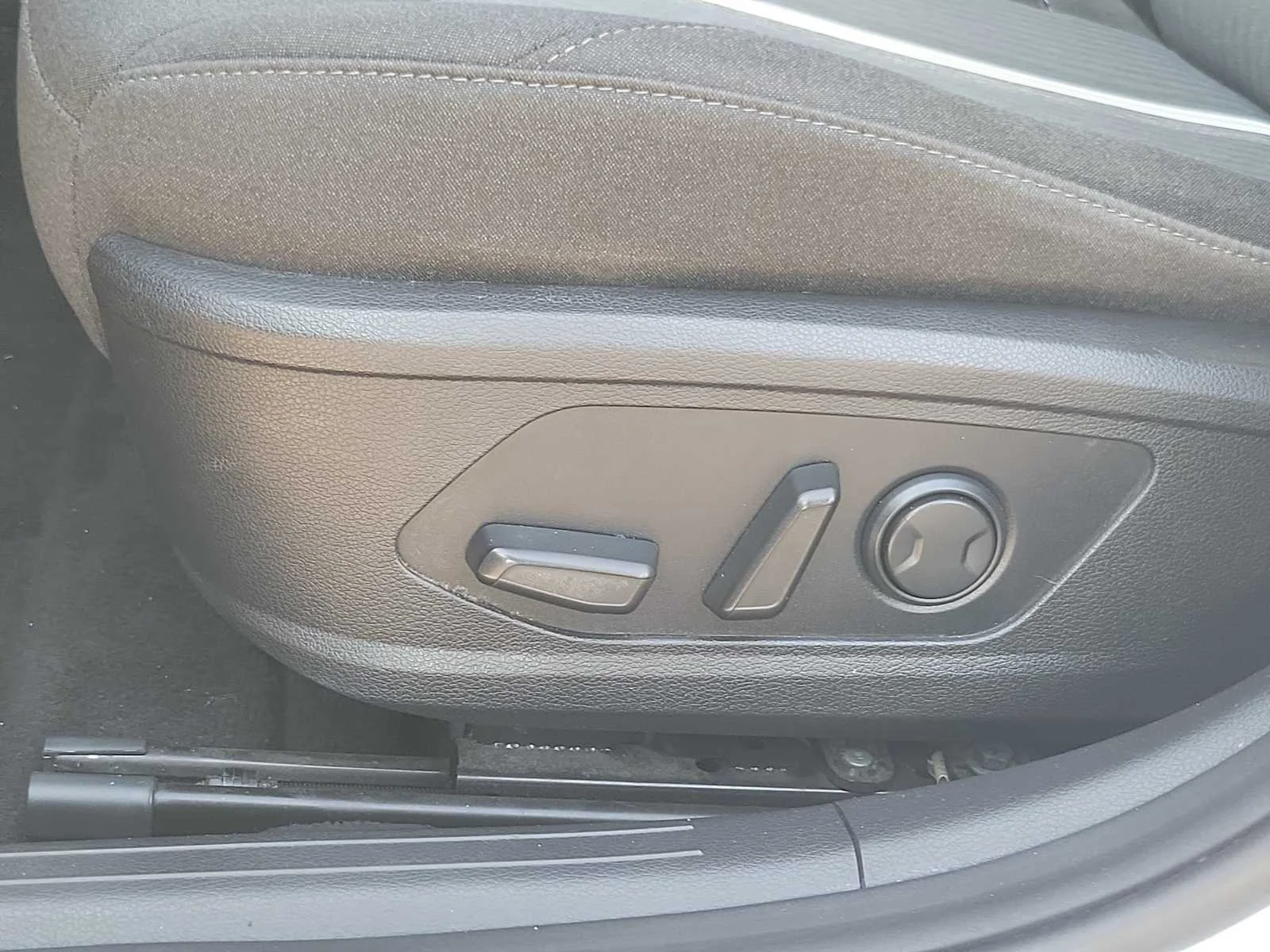 Used 2020 White Hyundai SEL image 20