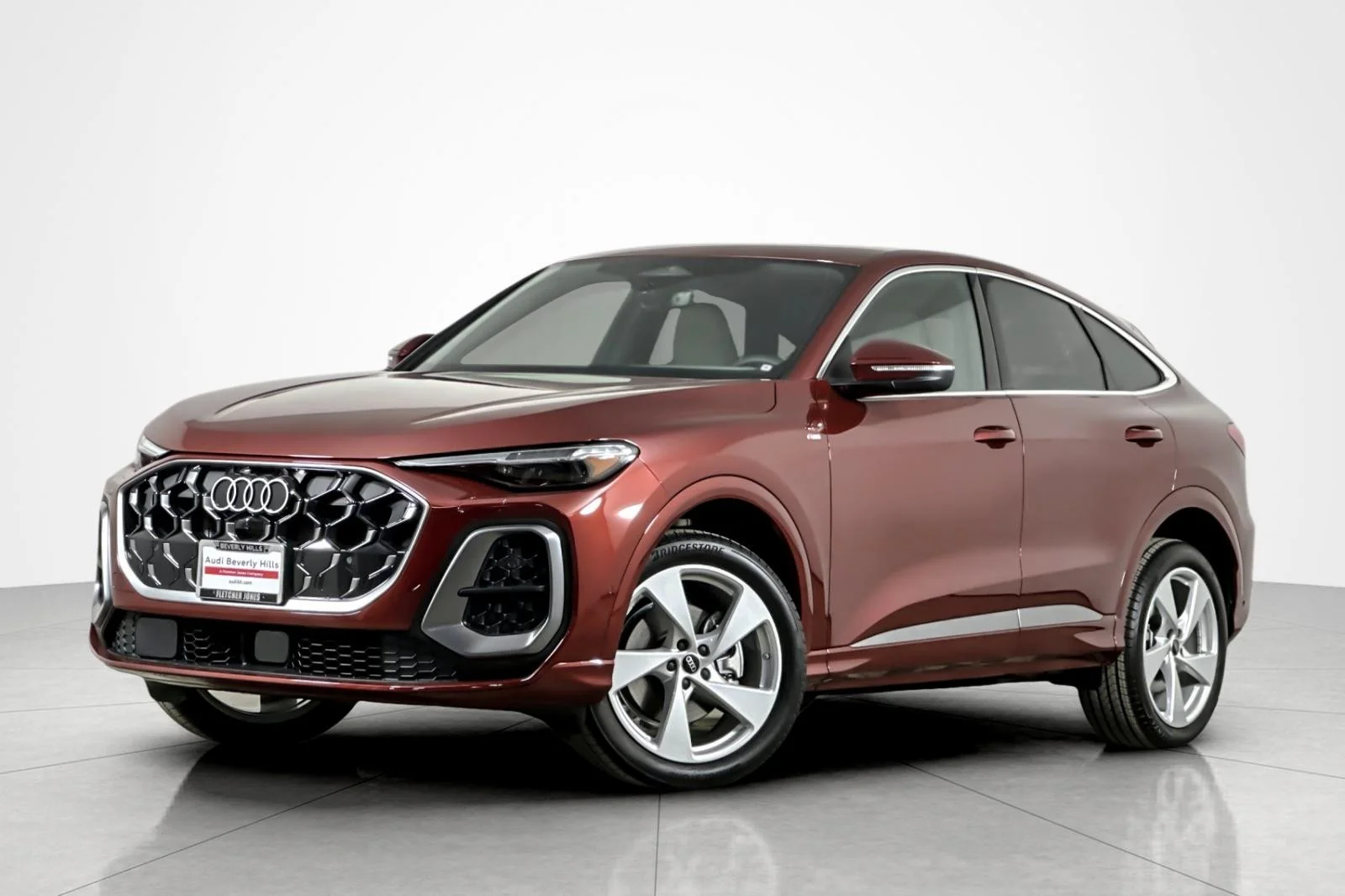 2025 Audi Q5 Sportback 45 Premium Plus's photo