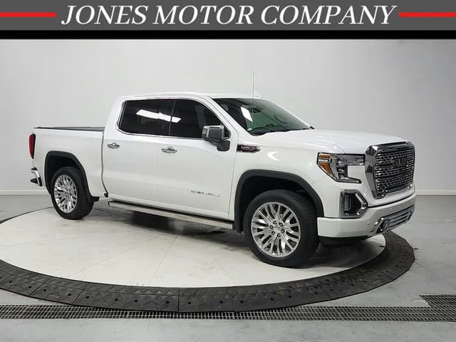 2019 GMC Sierra 4WD Crew Cab Short Box's photo