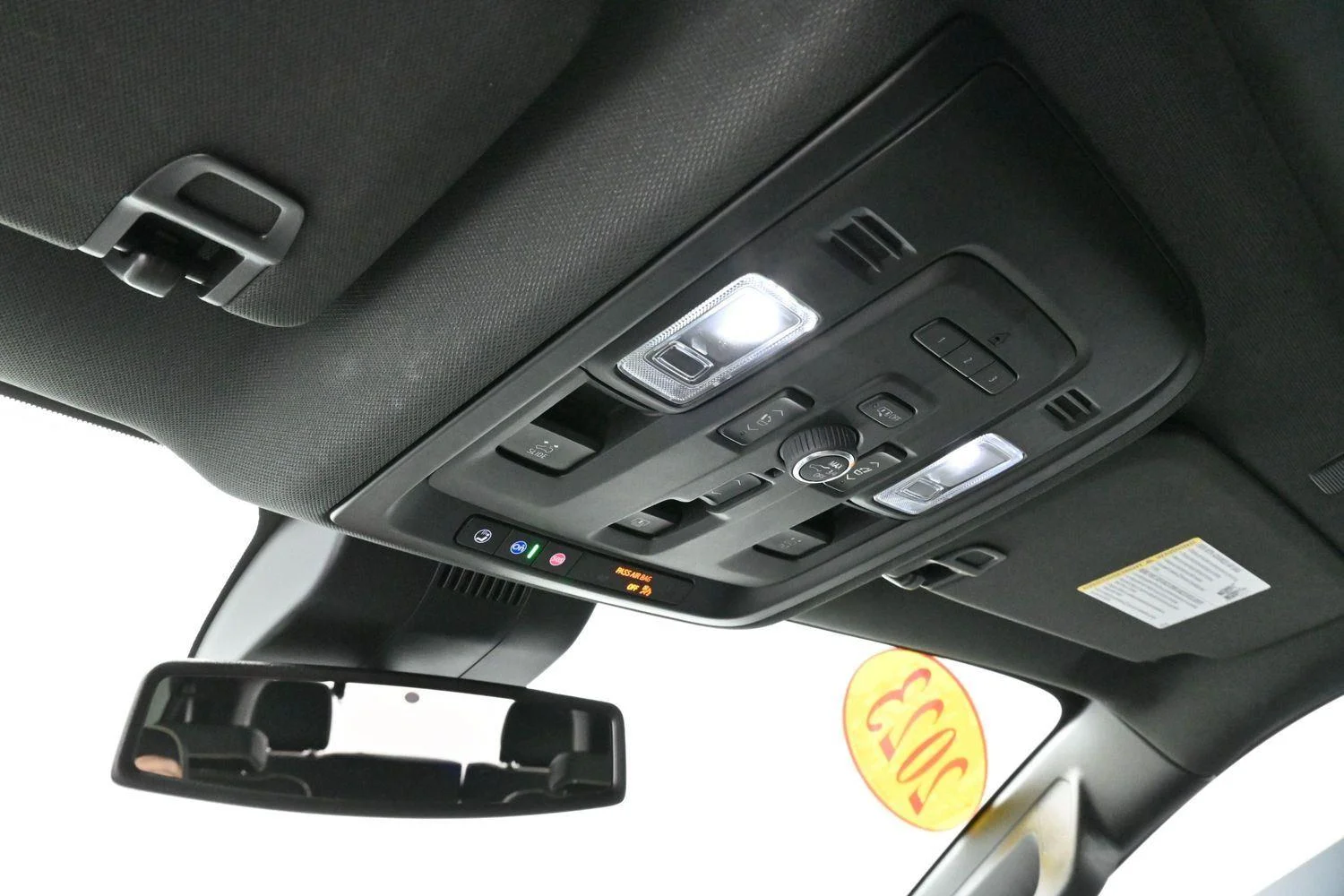 Used 2023 Iridescent Pearl Tricoat Chevrolet Premier image 30