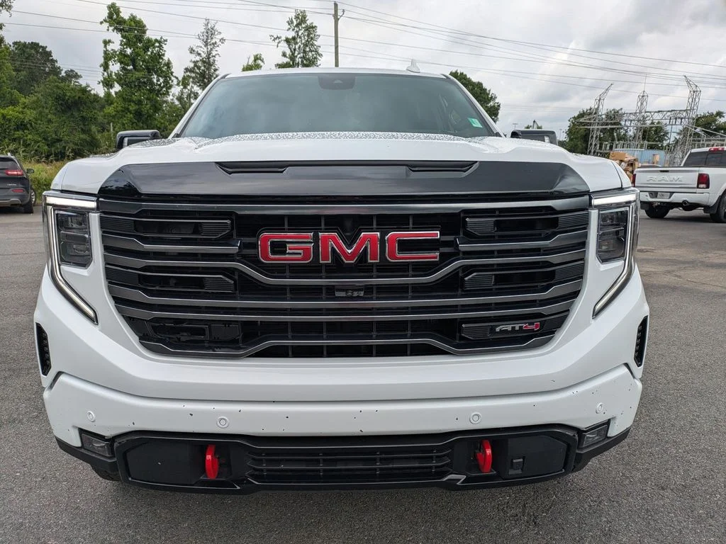Used 2026 White GMC AT4 image 10
