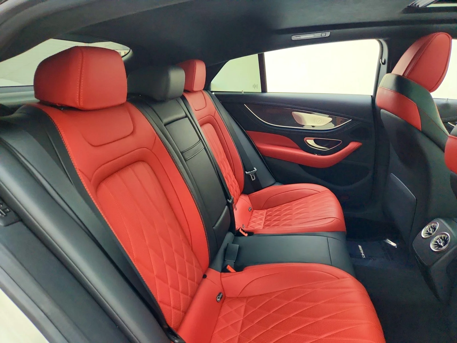 2024 Mercedes-Benz AMG GT 4-Door Coupe 53 - Photo 32