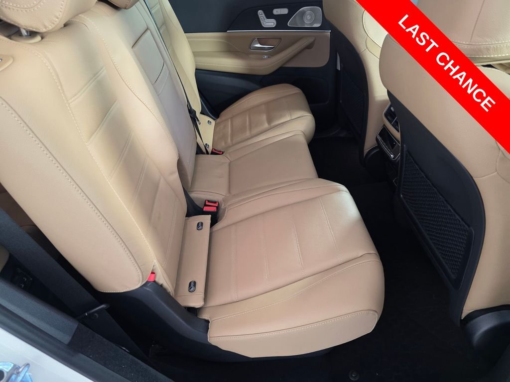 Certified Used 2025 Black Mercedes-Benz GLS 450 image 30