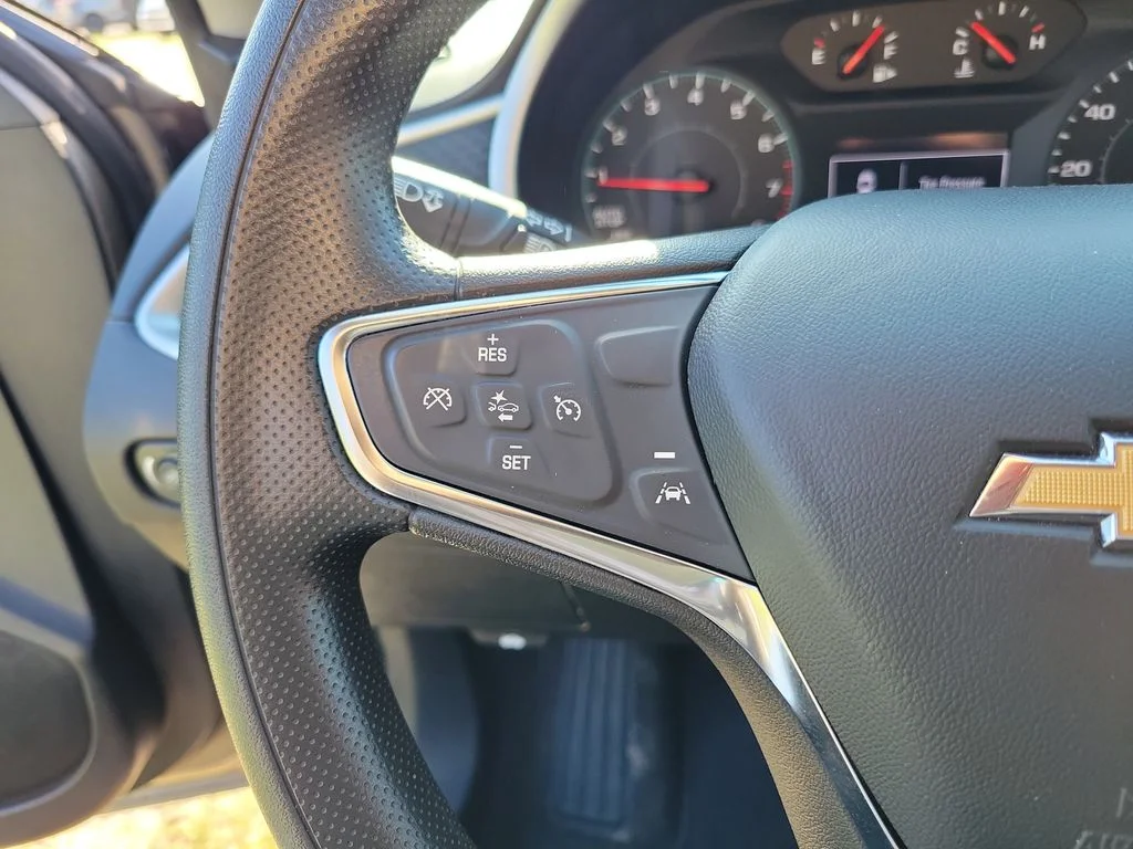 Used 2024 Mineral Gray Metallic Chevrolet LT image 17
