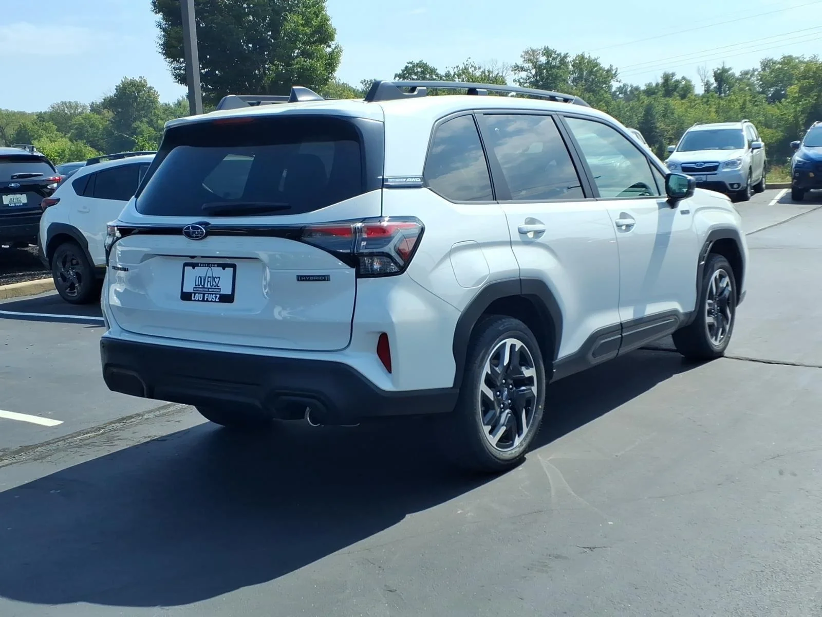 New 2026 CRYSTAL WHITE PEARL Subaru Limited Hybrid image 16