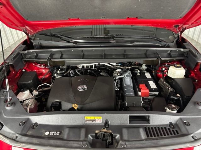 Used 2022 Red Toyota XLE image 31