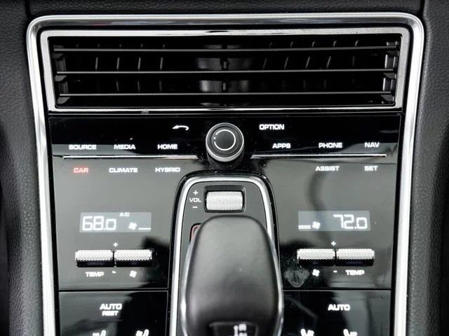 Used 2019  Porsche 4 image 20