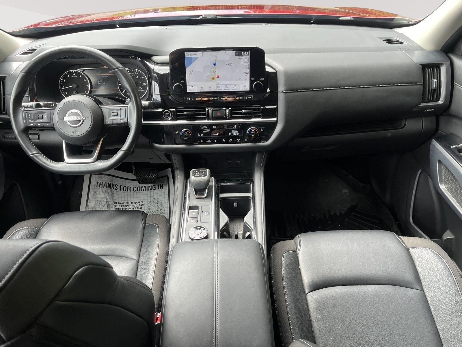 Used 2024 Scarlet Ember Nissan SL image 16