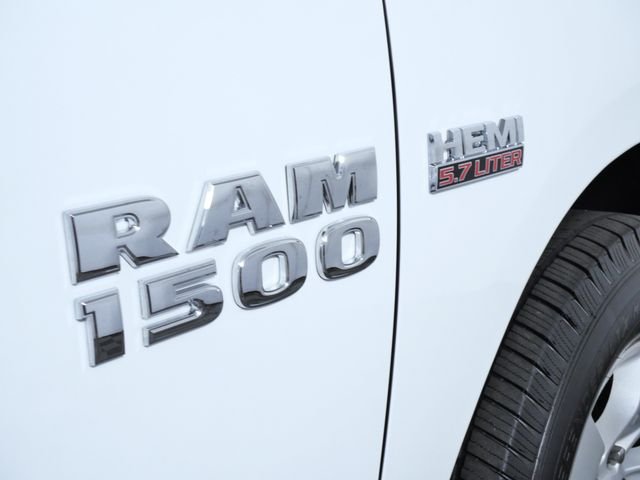Used 2017 White Ram SLT image 9
