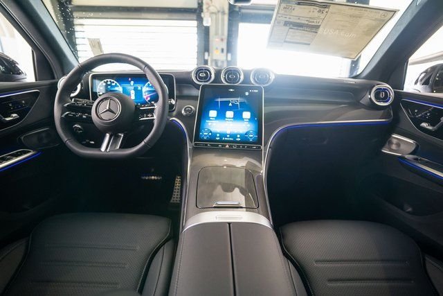 New 2026 MANUFAKTUR exclusive graphite grey magno Mercedes-Benz GLC 300 image 11