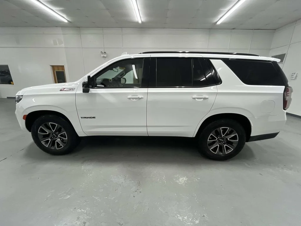 Used 2024 Summit White Chevrolet Z71 image 5