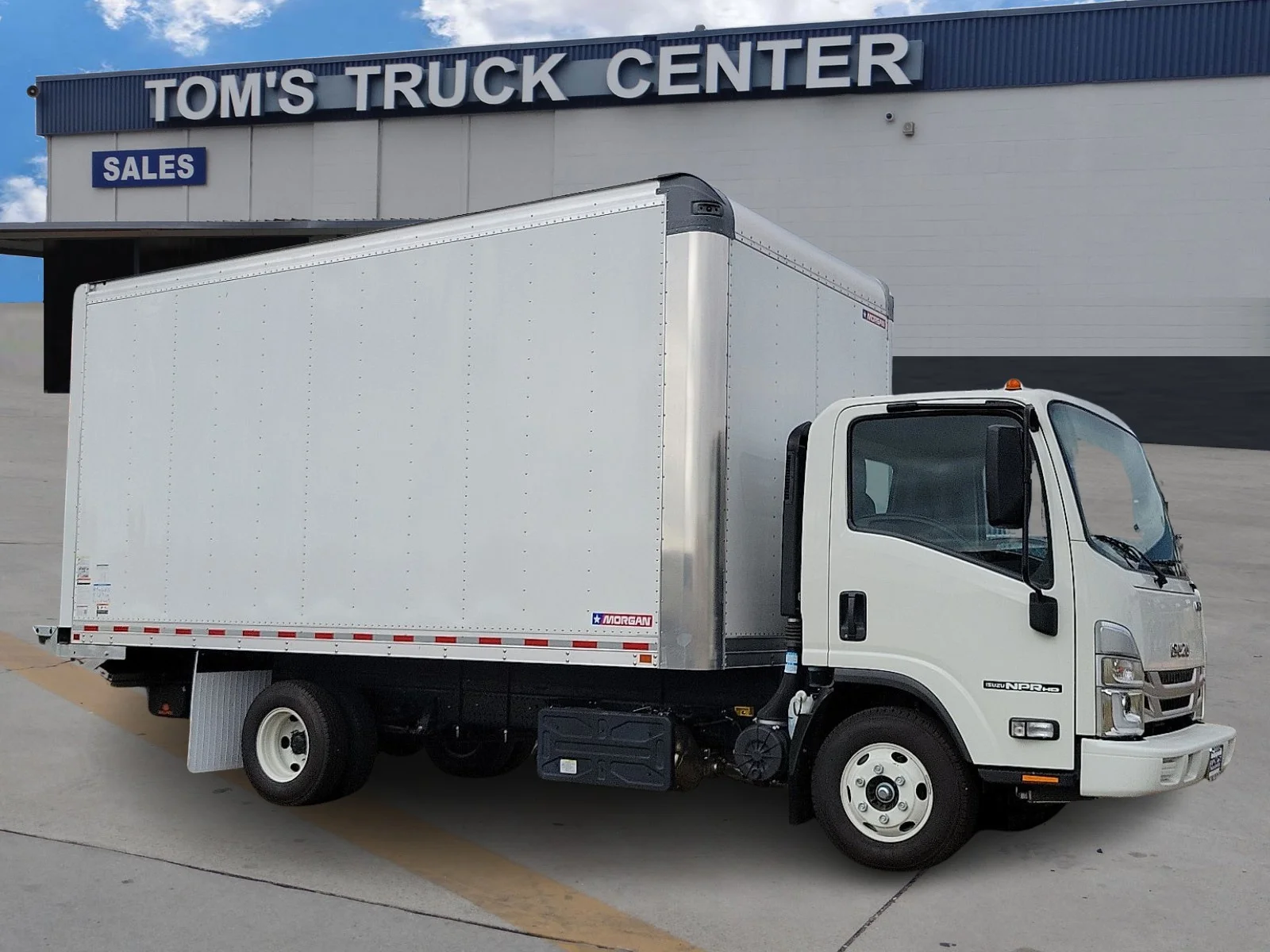 2024 Isuzu NPR-HD's photo