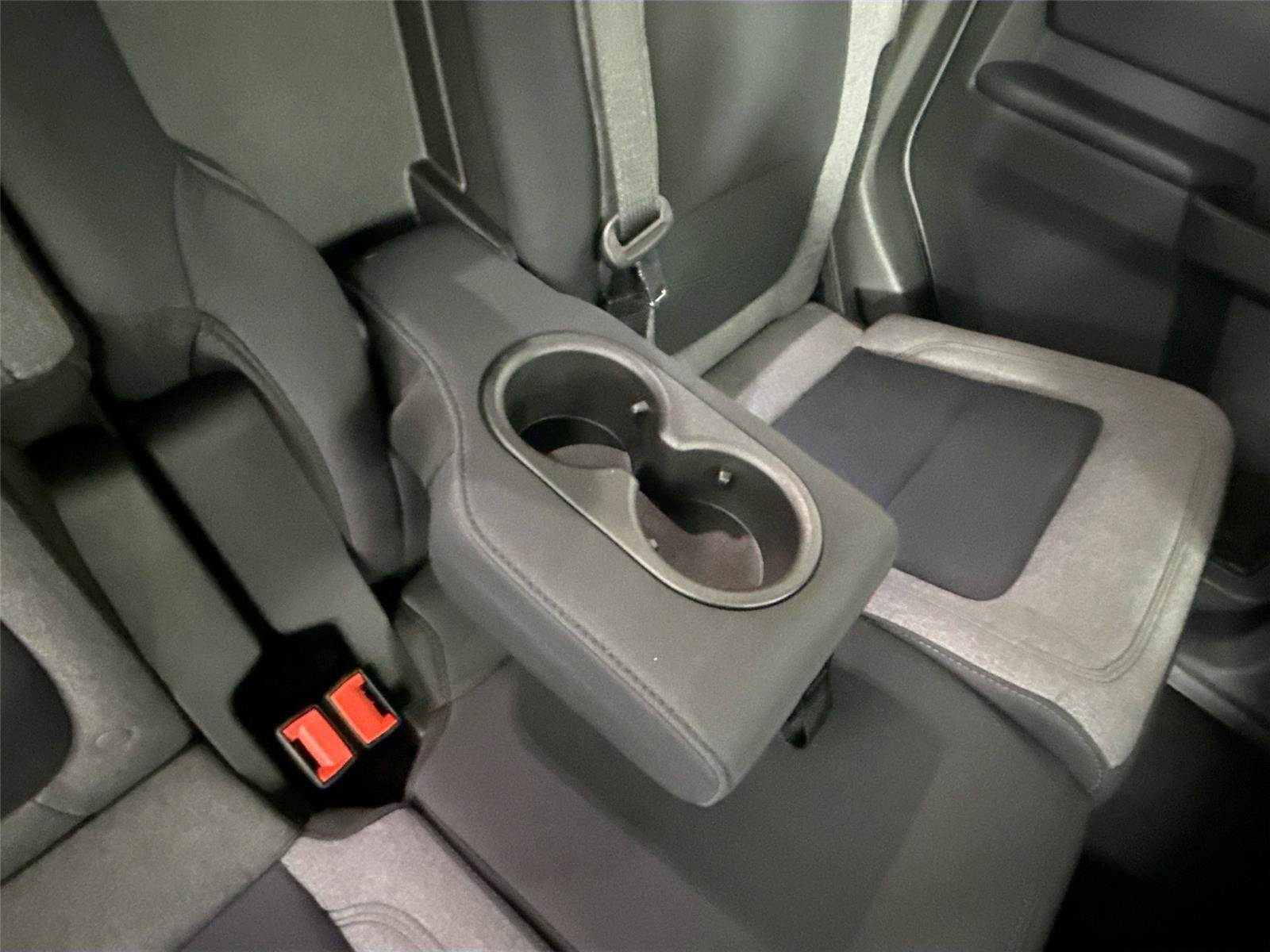 Used 2025 Oxford White Ford Base image 34