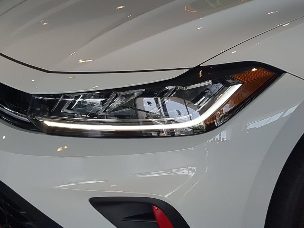 New 2026  Volkswagen 2.0T Autobahn image 5
