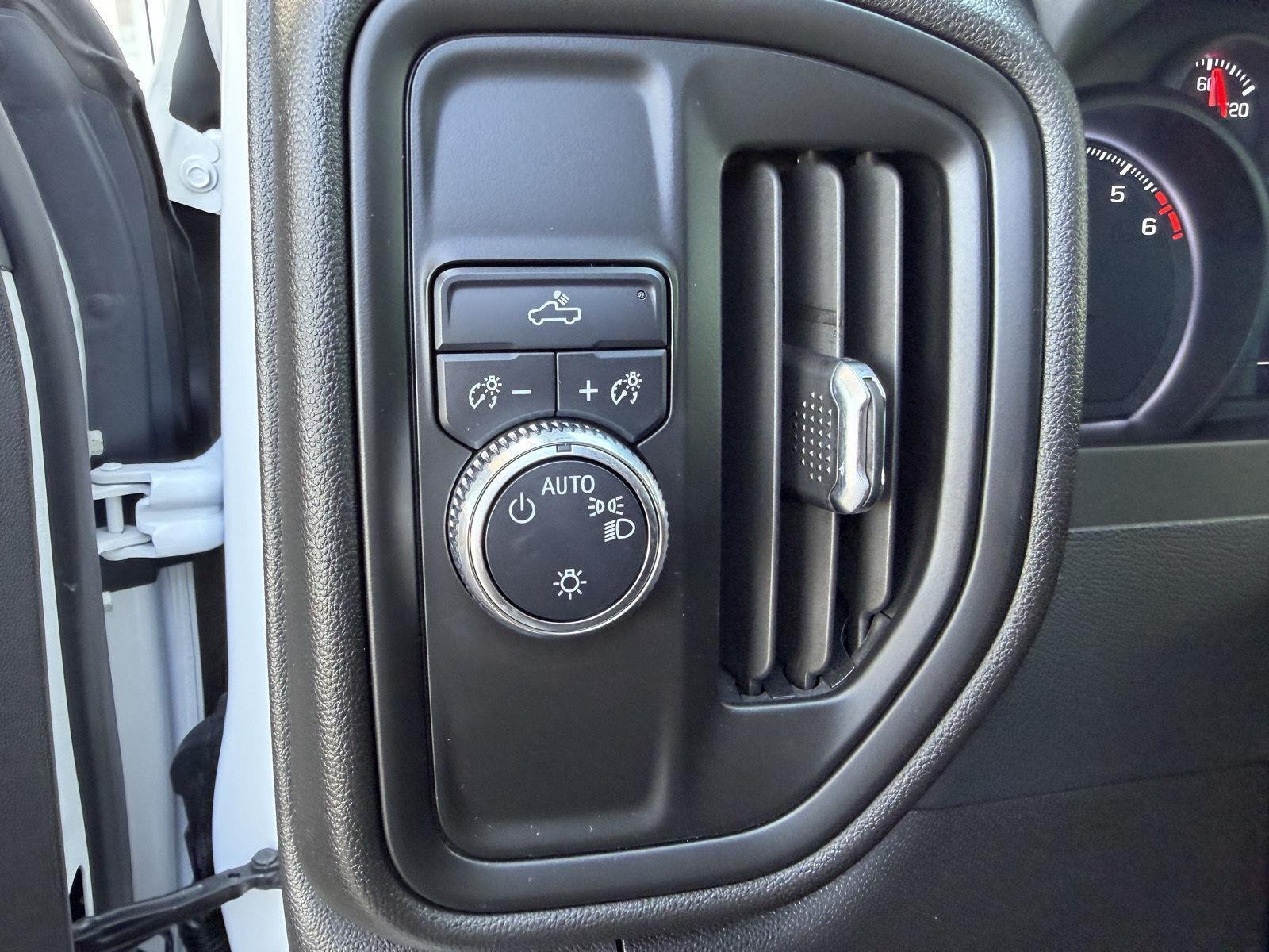 Used 2023 Summit White GMC Pro image 33