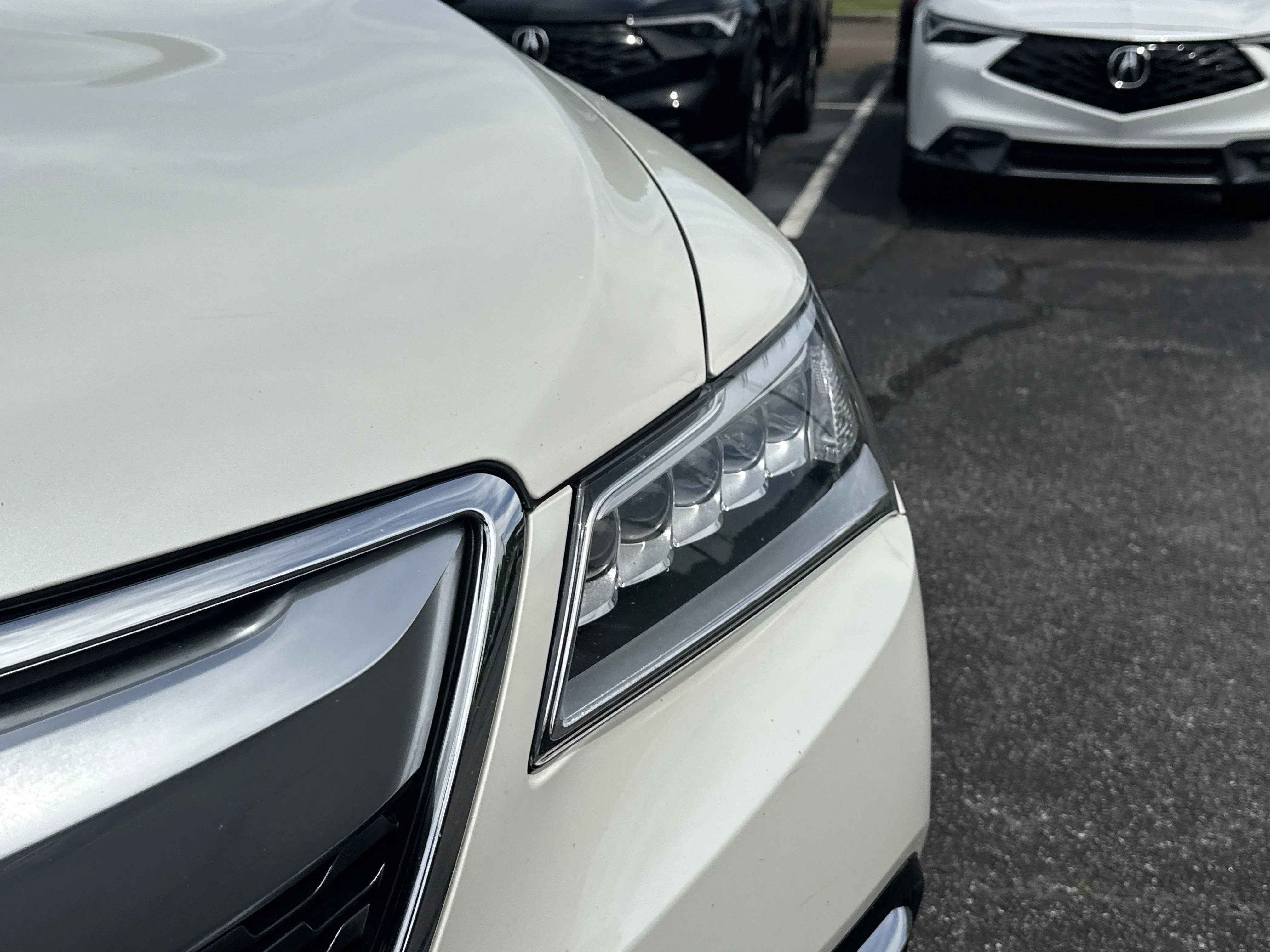 Certified Used 2016 White Diamond Pearl Acura w/Tech image 13