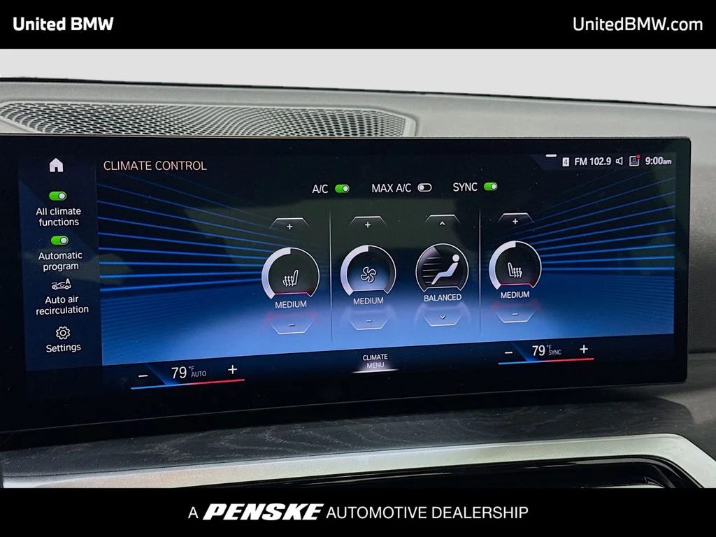 2024 BMW 3 Series 330i - Photo 11