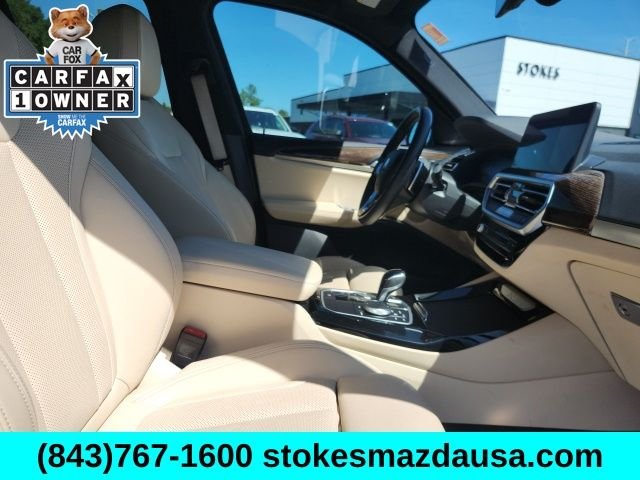 Used 2022 White BMW sDrive30i image 25