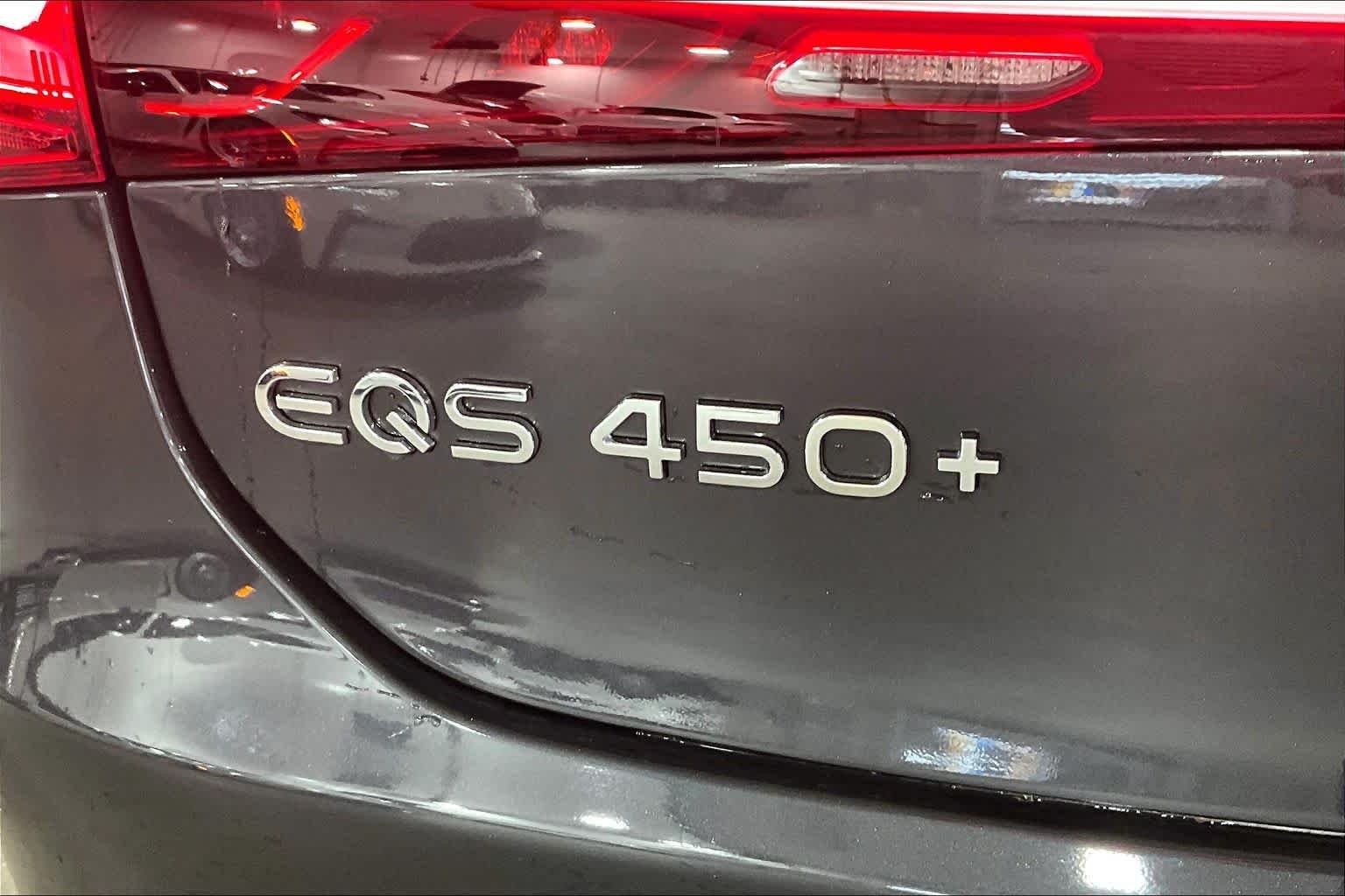 Certified Used 2024 Graphite Grey Metallic Mercedes-Benz EQS 450+ image 29