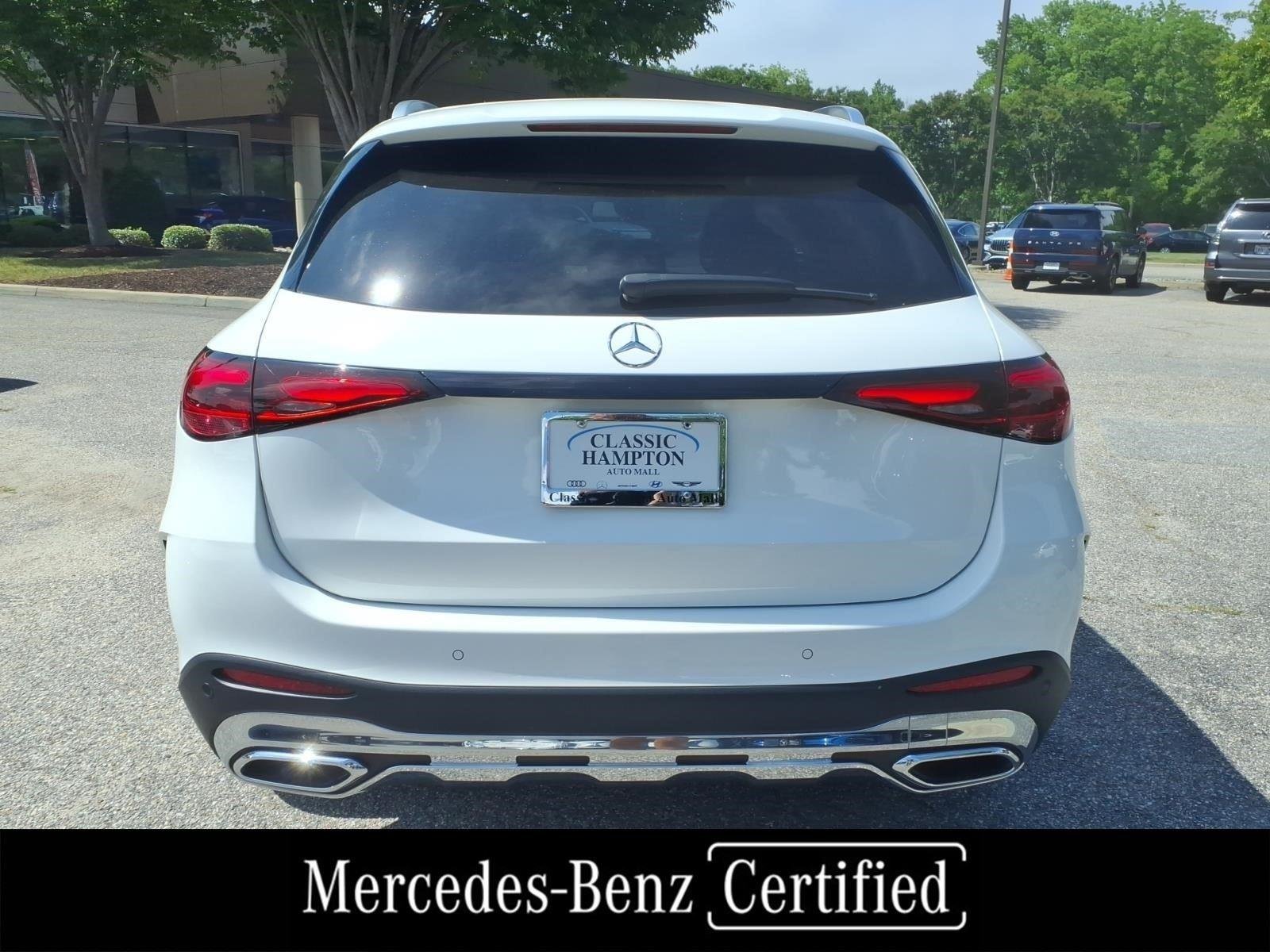 Certified Used 2025 Polar White Mercedes-Benz GLC 300 image 7