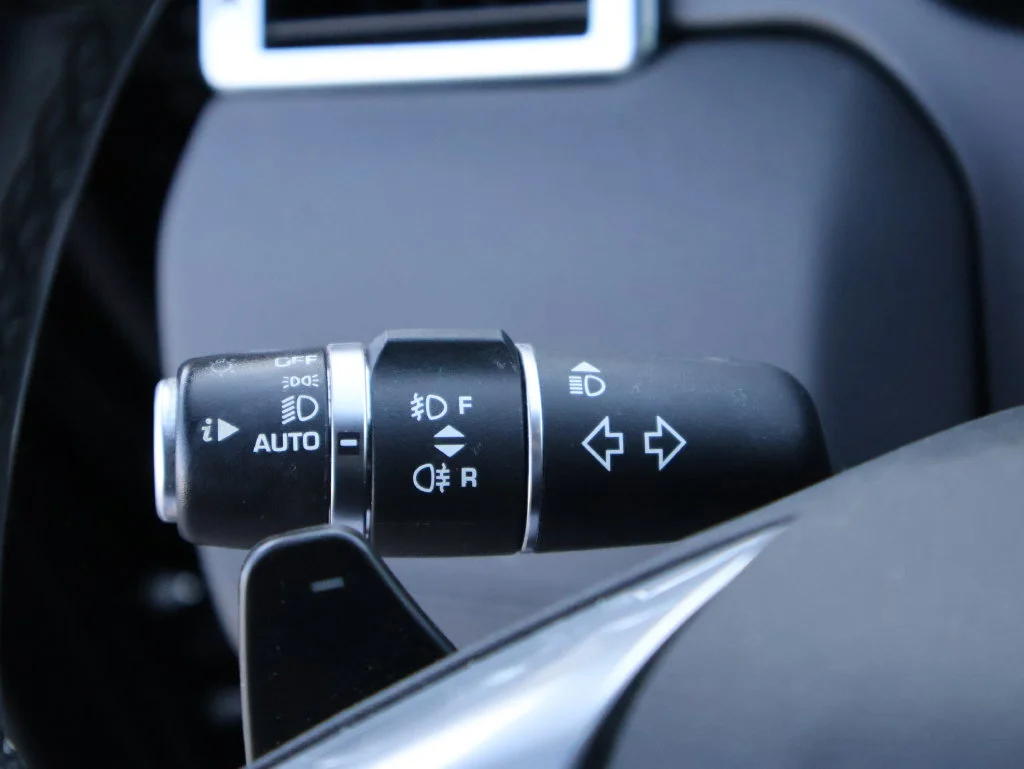 Used 2019  Land Rover  image 35